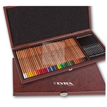 ASSORTIMENTO PASTELLI COLORATI + MATITE IN GRAFITE SERIE " REMBRANT POLYCOLOR " CONFEZIONE IN LEGNO PREGIATO SET DA 36+12 PZ.