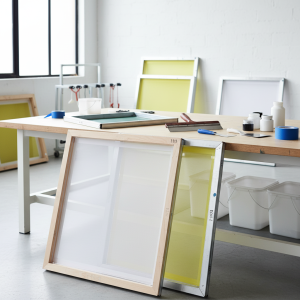 Screen printing frames